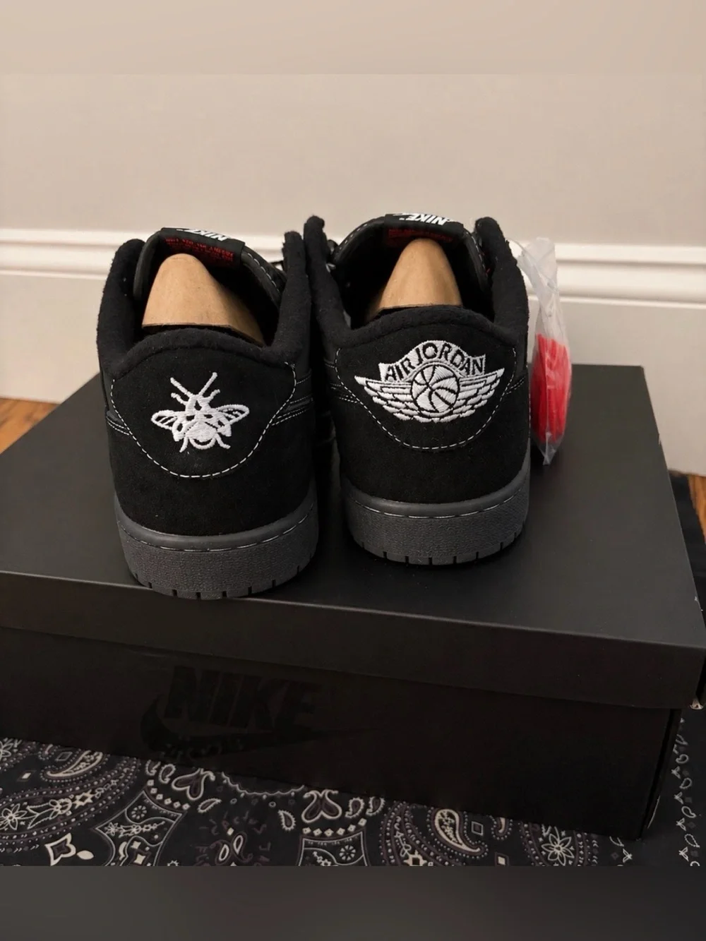 Jordan 1 x Travis Scott “Phantom” Size 8.5